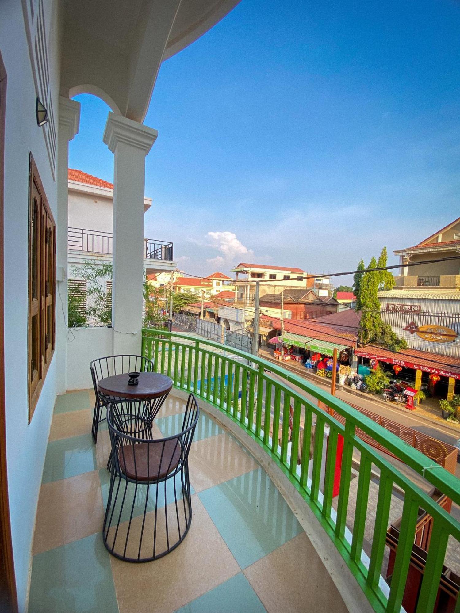 Centro Guest House Сием Реап Екстериор снимка